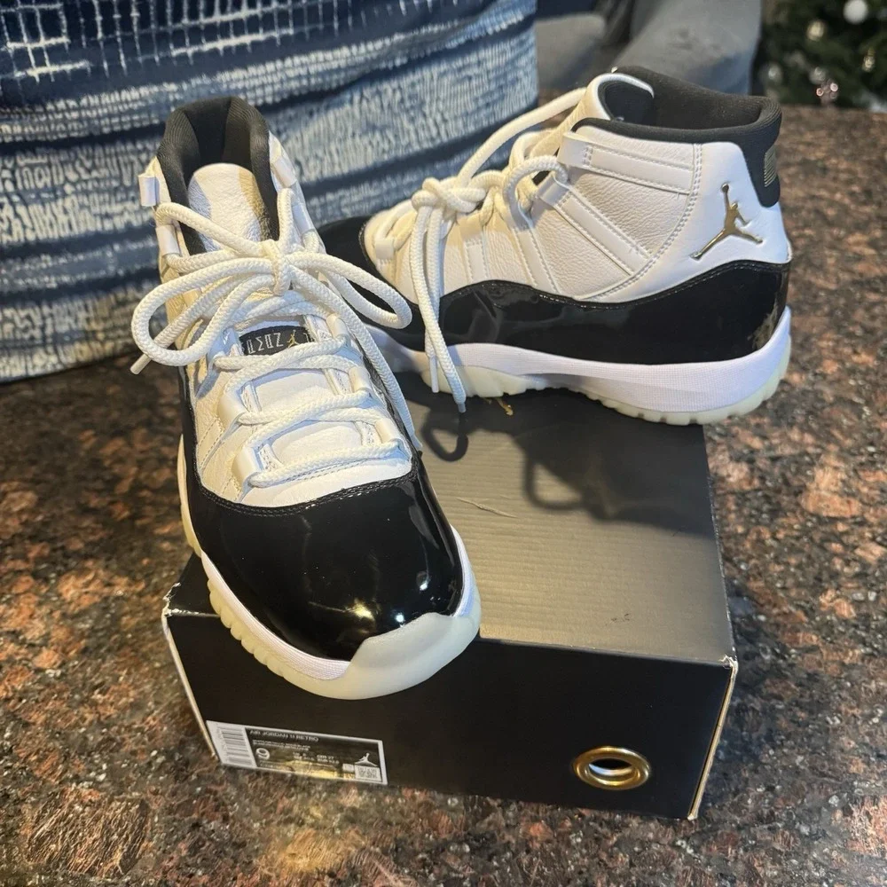 Air Jordan‎ 11 Retro DMP Gratitude (2023)  Size 9 CT8012-170 Never Worn NIB